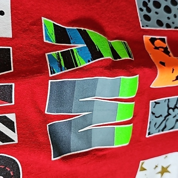 REASON Red Short Sleeve Graphic Tee - Picture 7 of 15